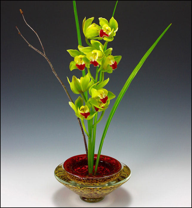 Transparent Ruby Ikebana Small Glass Bowl with flowers